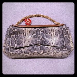 🔥 HP 7.12 🔥HENRI BENDEL Snakeskin Mini Handbag
